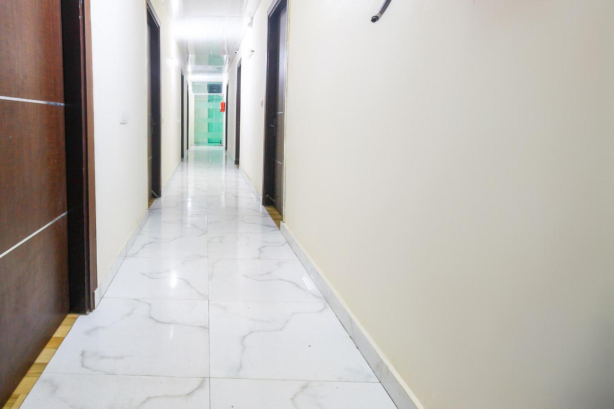 Hotel O Ansh Residency Delhi  Exterior foto